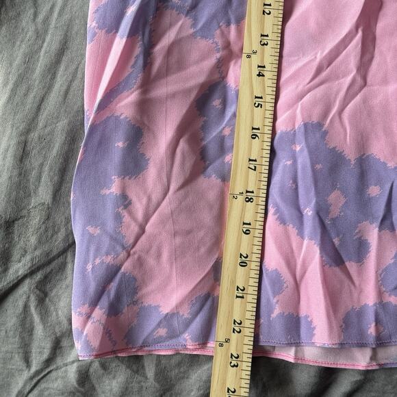 Tucker NYC Blouse Silk Pink Floral Top Size Small - Picture 7 of 11